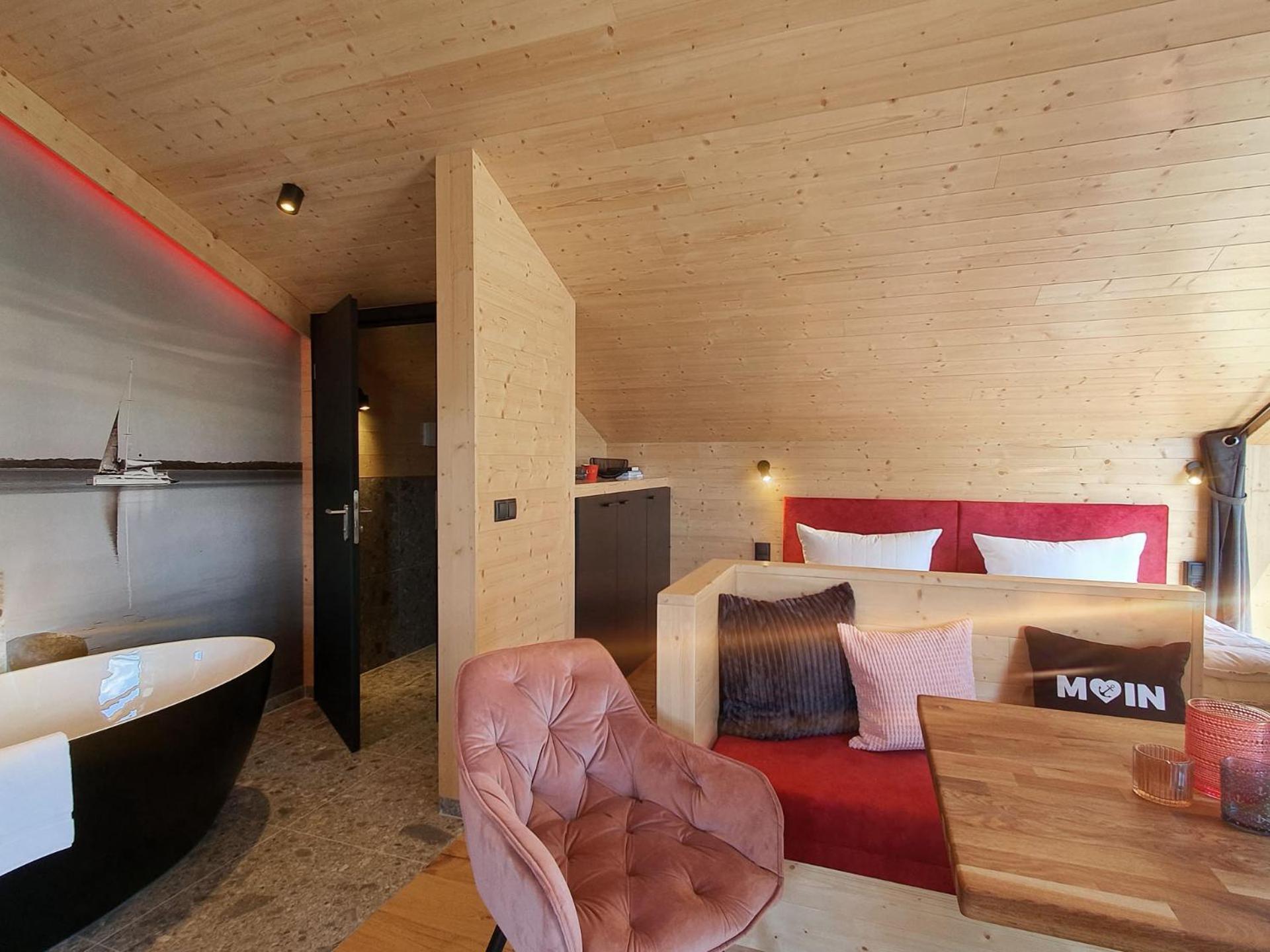 Werder Chalet -- Wolke 7 -- Ostsee-Strand 150M I Sauna I Ekamin I Tiny House Fuer 2 Personen I By "Meyers Am Meer" Boiensdorf Exterior photo